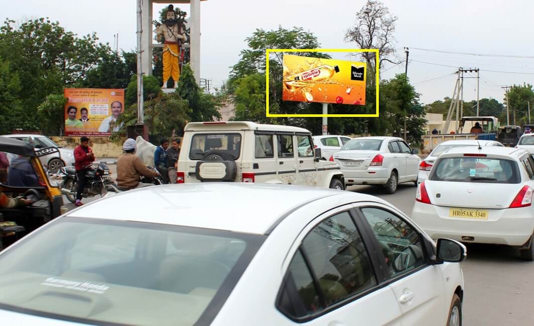 Option No.2 Outdoor Unipole Advertising at Parshuram Chowk, Patiala