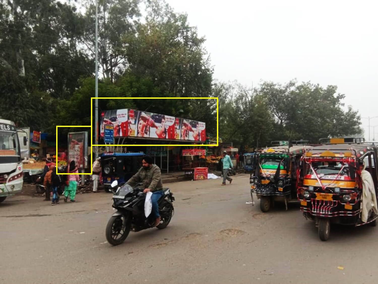 Option No.3 Bus Queue Shelter Branding at Outside ISBT Gate, Karnal