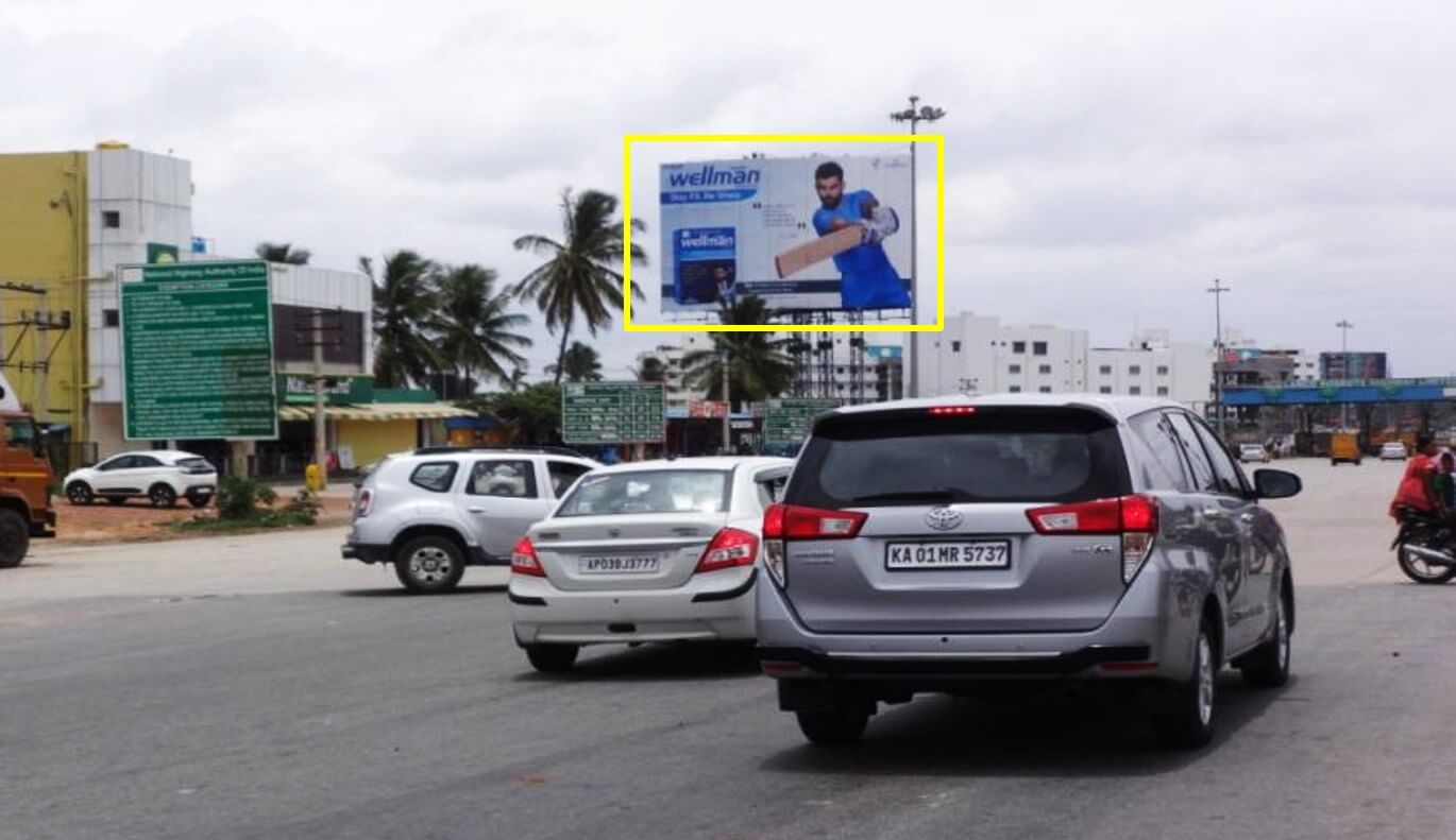 Option No.1 Outdoor Hoarding Advertising at Old Madras Road, Hoskote Toll Entrance, Hoskote