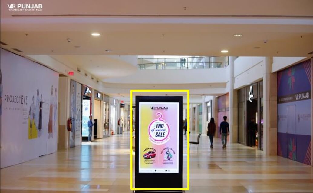 Advertising On Digital Standee In VR Punjab Mall - Advertising In VR Punjab, Mohali