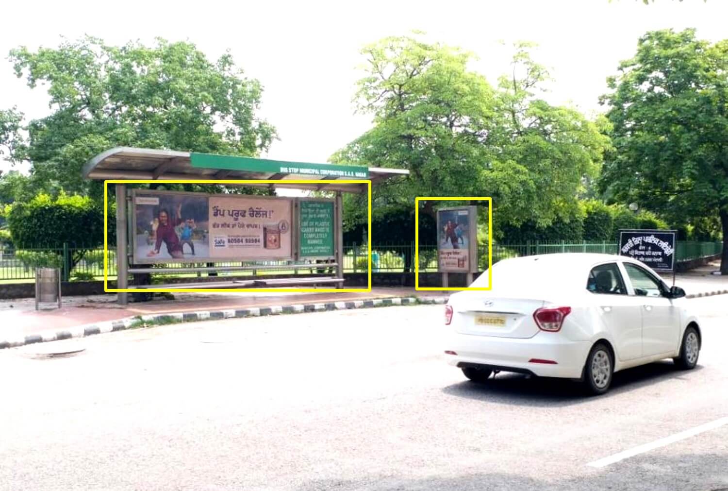 Option No.1 Bus Queue Shelter Advertising at Phase 4, Near Kalyan Jewellers, Mohali