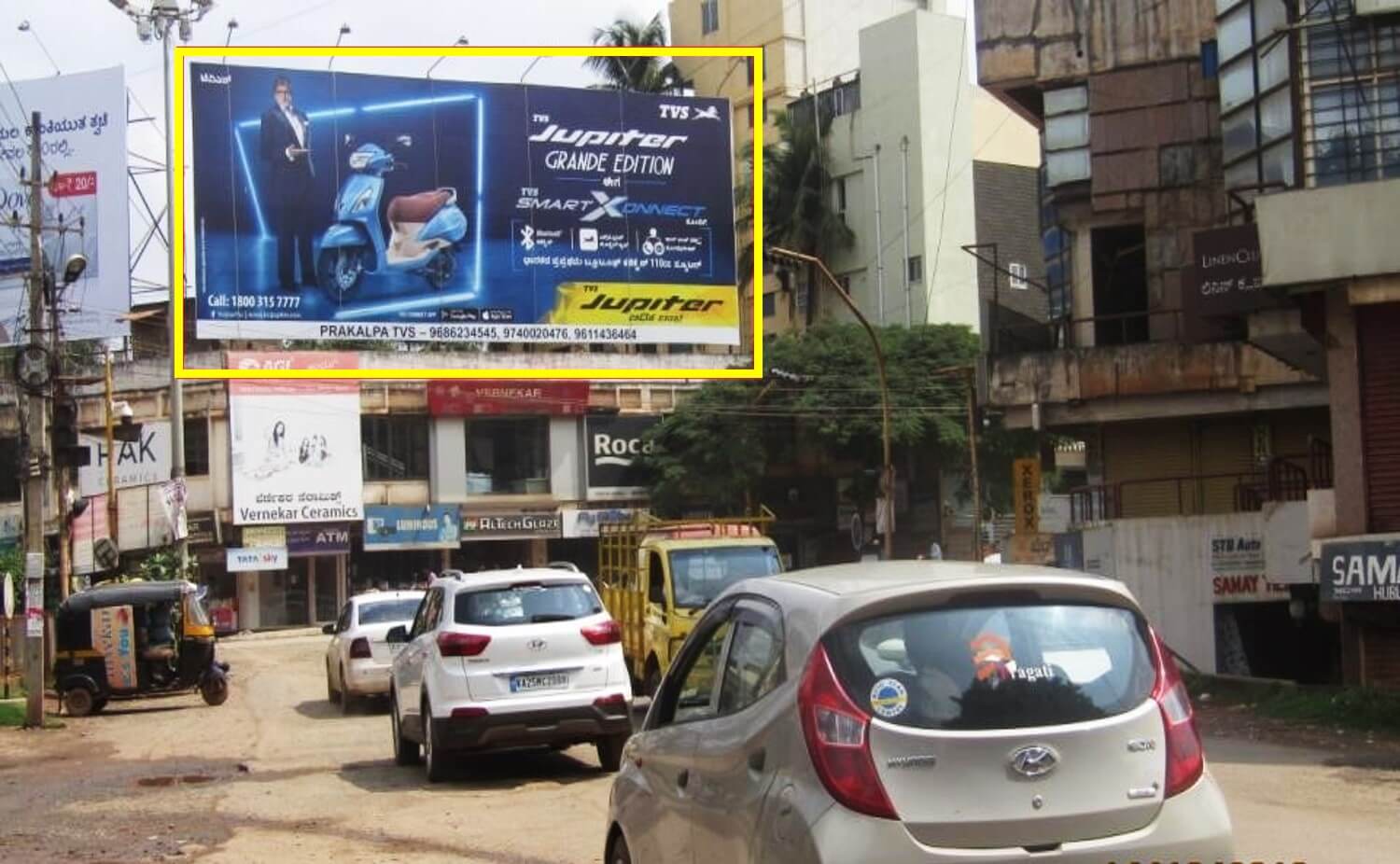 Outdoor Hoarding Branding at Deshpande Nagar FTT Court Circle, Hubli