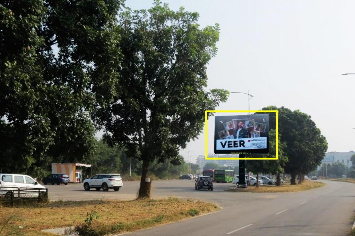 Outdoor Unipole Branding at The Lalit Hotel, IT Park, Chandigarh