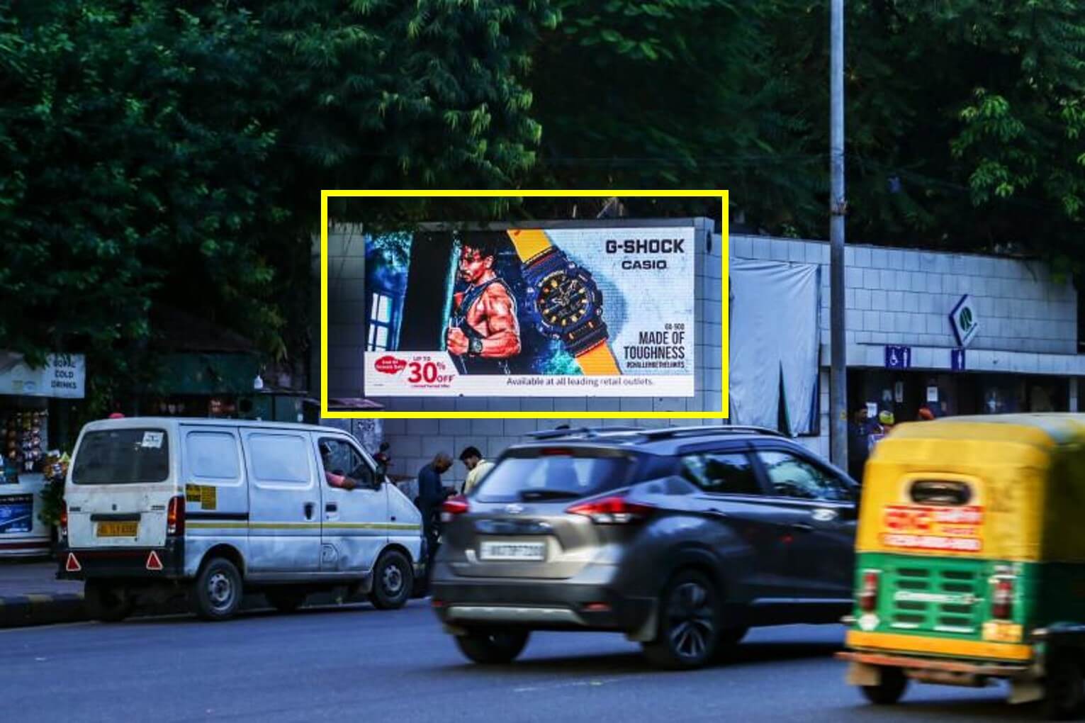 Led Screen Advertising At Connaught Place, Delhi